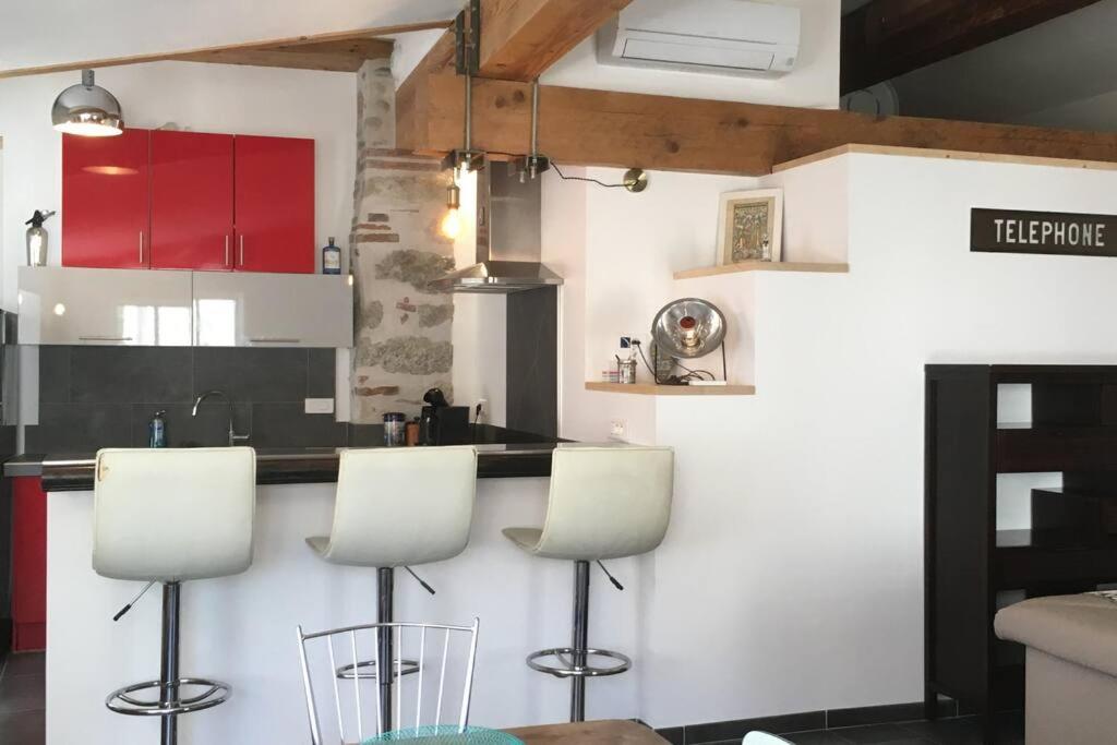 La Manufacture D'Epaulettes Apartment Прад Екстериор снимка