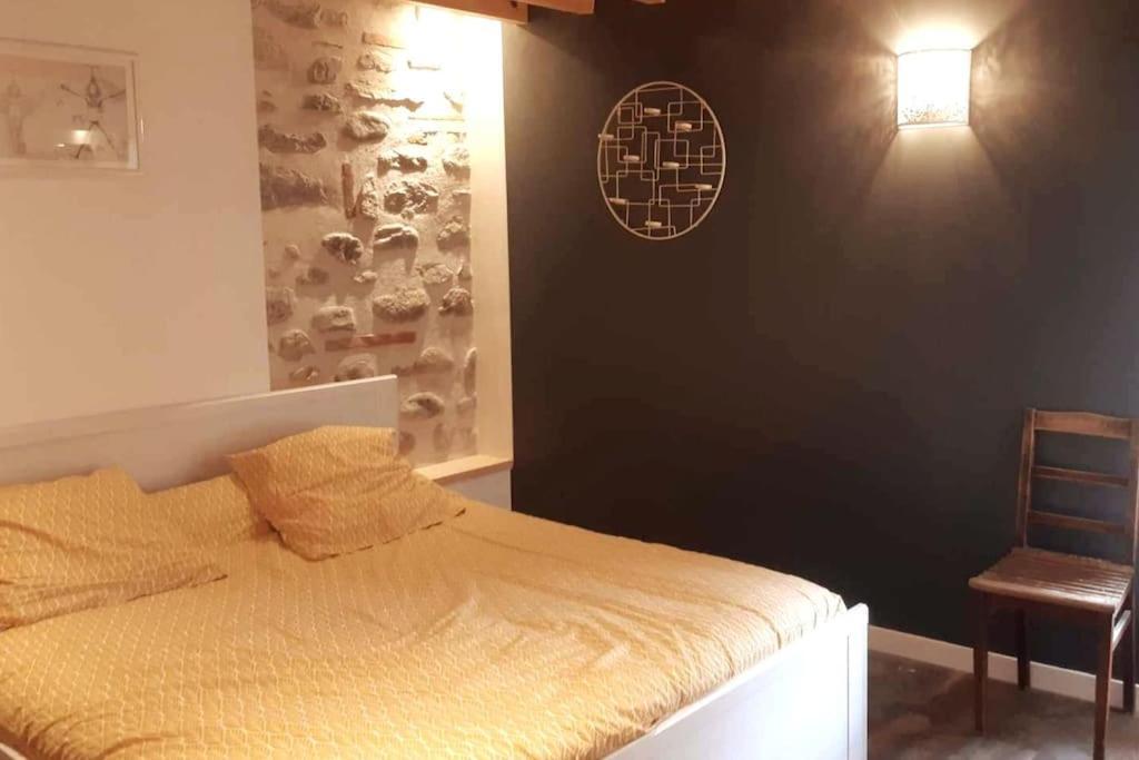 La Manufacture D'Epaulettes Apartment Прад Екстериор снимка
