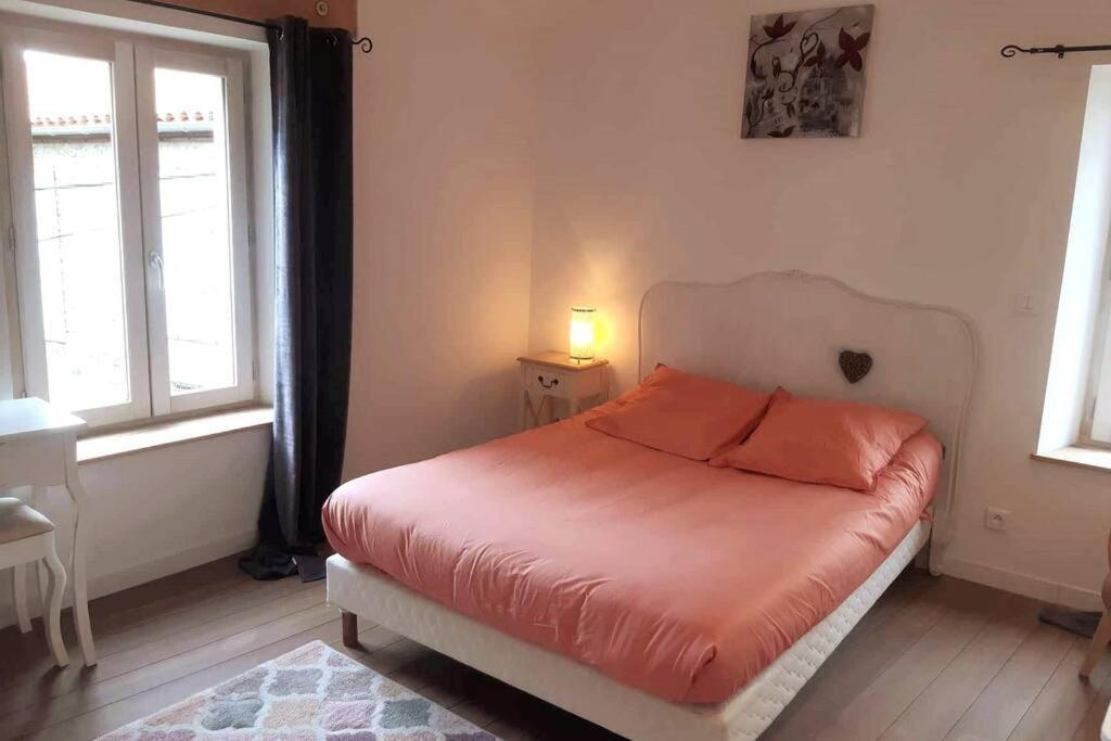 La Manufacture D'Epaulettes Apartment Прад Екстериор снимка